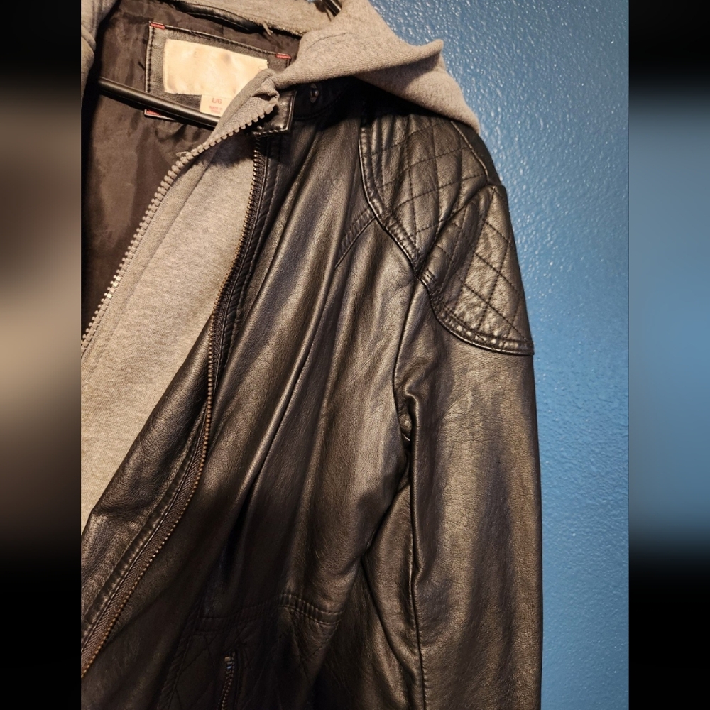 Womens jacket - Picture 7 of 7